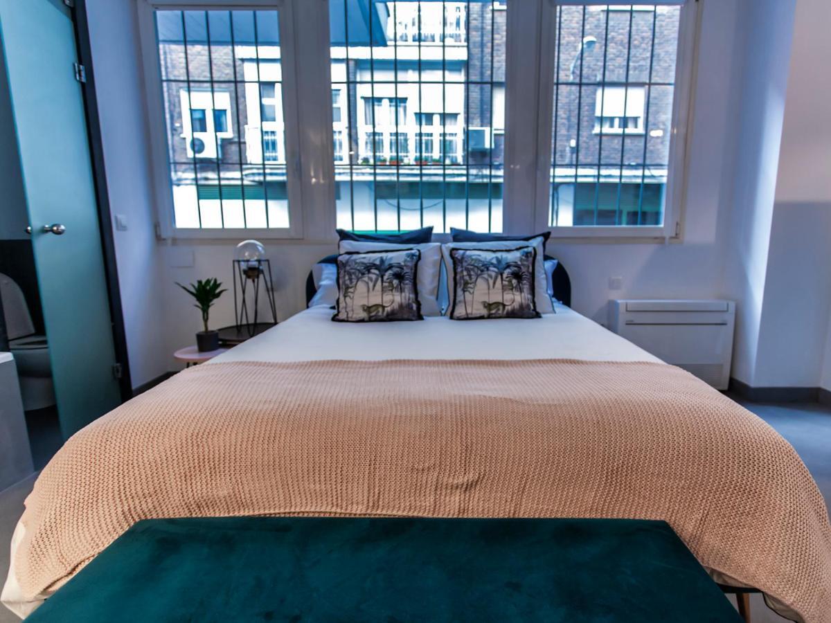 Apartamento Lujoso Loft De 2 Plantas Junto Al Palacio Real De Madrid