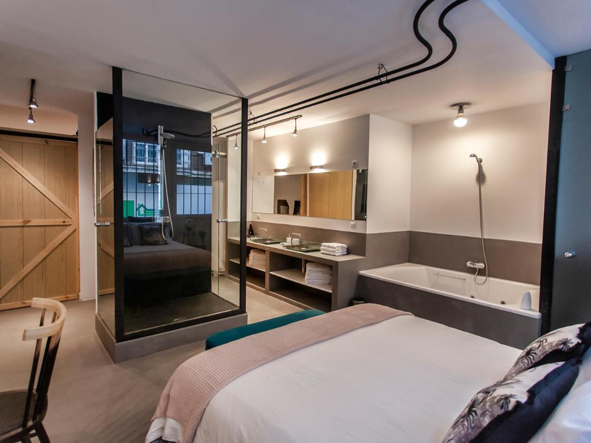 Lujoso Loft De 2 Plantas Junto Al Palacio Real De Apartamento *