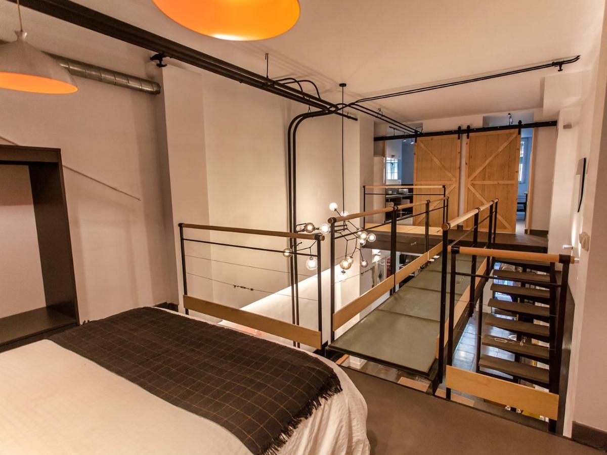 Lujoso Loft De 2 Plantas Junto Al Palacio Real De Apartamento *